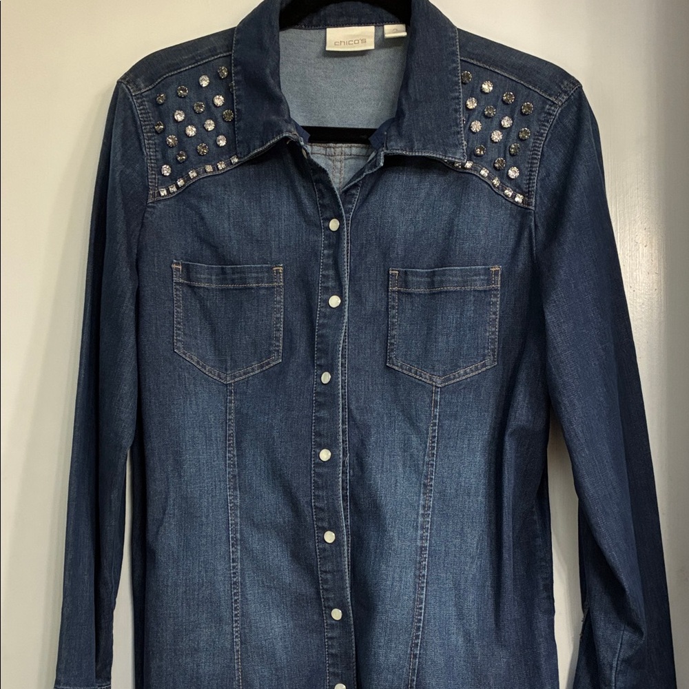 NWOT Chico's Blue Denim Tunic Top with Belt
